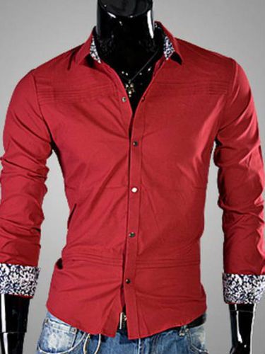 Camisa com Detalhe Floral